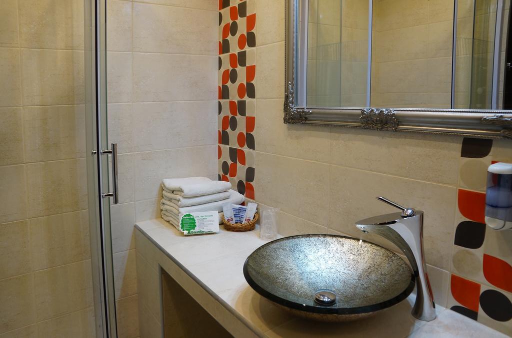 Hotel Kamena Chełm Екстериор снимка